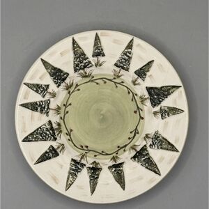 Yankee Candle Ceramic Plate with Green Center and Tree Motif